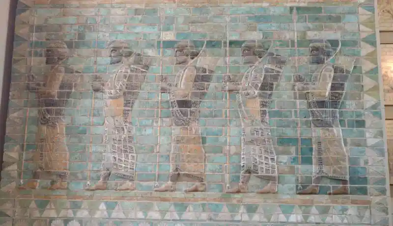 Lancers, detail from the archers' frieze in Darius' palace in Susa